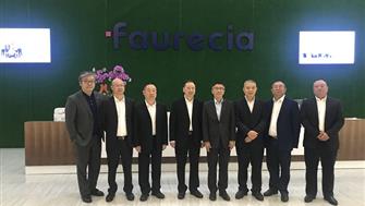 鄧正權赴上海拜會(huì )佛吉亞(中國)總部